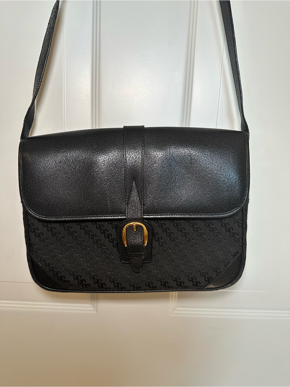 Vintage Gucci Black GG Canvas Leather Gold Buckle Shoulder Bag + Matching Wallet - Picture 3 of 16